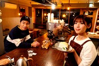 映画「半径1メートルの君～上を向いて歩こう～」から「まわりくどい二人のまわりくどい気持ちの伝え方は大胆でむしろまわりくどい」のワンシーン。(c)「半径1メートルの君～上を向いて歩こう～」製作委員会