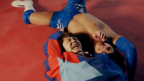 FLOW「新世界」MVより。