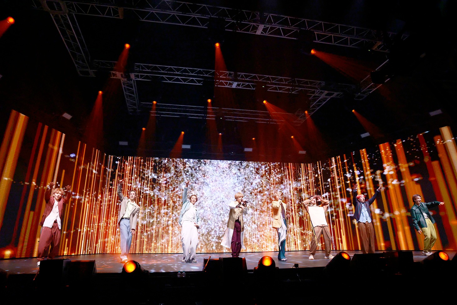 FANTASTICS from EXILE TRIBE（写真提供：LDH JAPAN）