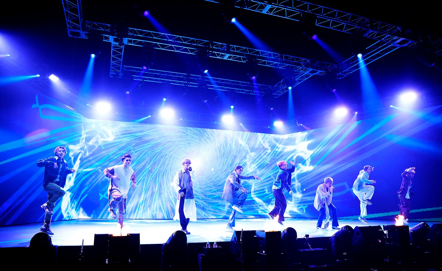 FANTASTICS from EXILE TRIBE（写真提供：LDH JAPAN）