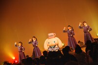 PARADISESとシナモン。（Photo by sotobayashi kenta）