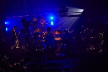 「銀杏BOYZ 年末のスマホライブ2020」の様子。（撮影：村井香）