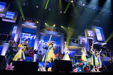 「私立恵比寿中学 バンドのみんなと大学芸会2020 エビ中とニューガムラッド」最終公演の様子。