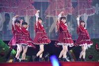 「超ときめき▽宣伝部のどきどき▽クリスマスパーティー2020～ときめきからの“正体”状～」の様子。