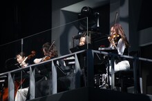 「私立恵比寿中学 バンドのみんなと大学芸会2020 エビ中とニューガムラッド」最終公演の様子。