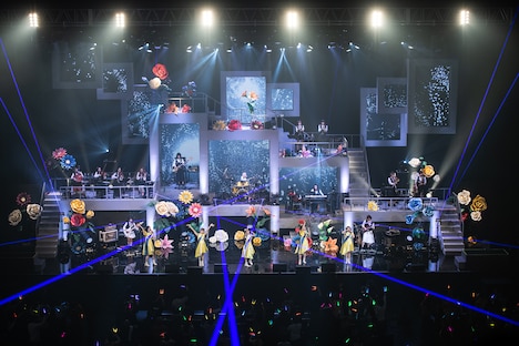 「私立恵比寿中学 バンドのみんなと大学芸会2020 エビ中とニューガムラッド」最終公演の様子。