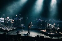 「ame_no_parade LIVE 2020 "Face to Face"」より。（Photo by Ray Otabe）