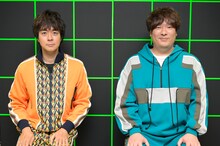 左からヒャダイン、岡崎体育。（写真提供：NHK）