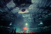 「惡 -The brightness world」の様子。（撮影：田中聖太郎 [田中聖太郎写真事務所）]）