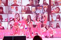「LIVE×ONLINE BEYOND THE BORDER E-girls LAST LIVE」の様子。（写真提供：LDH）