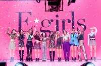 「LIVE×ONLINE BEYOND THE BORDER E-girls LAST LIVE」の様子。（写真提供：LDH）