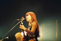 畳野彩加（Vo, G）（撮影：池野詩織）