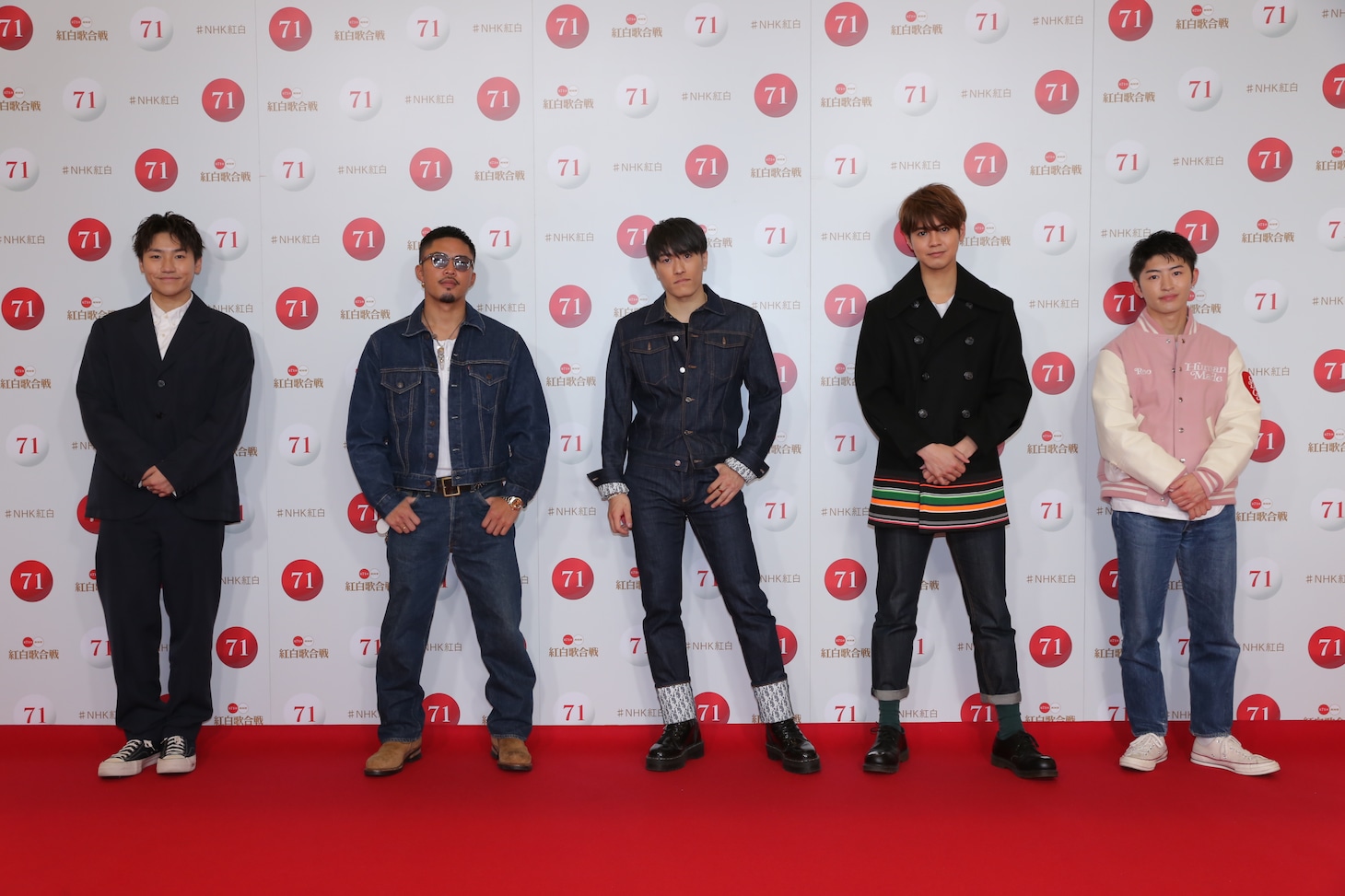GENERATIONS from EXILE TRIBEのメンバー。左から小森隼、数原龍友、中務裕太、片寄涼太、佐野玲於。（写真提供：NHK）