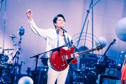 「FUKUYAMA MASAHARU 30th Anniv. ALBUM LIVE AKIRA」の様子。