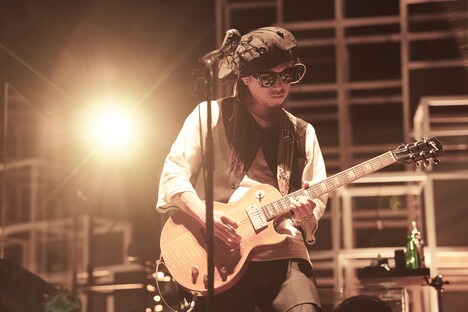 三輪テツヤ（撮影：中野敬久）