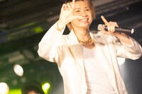 AI(R)PENによるライブの様子。