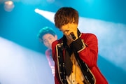 Super Break Dawnによるライブの様子。