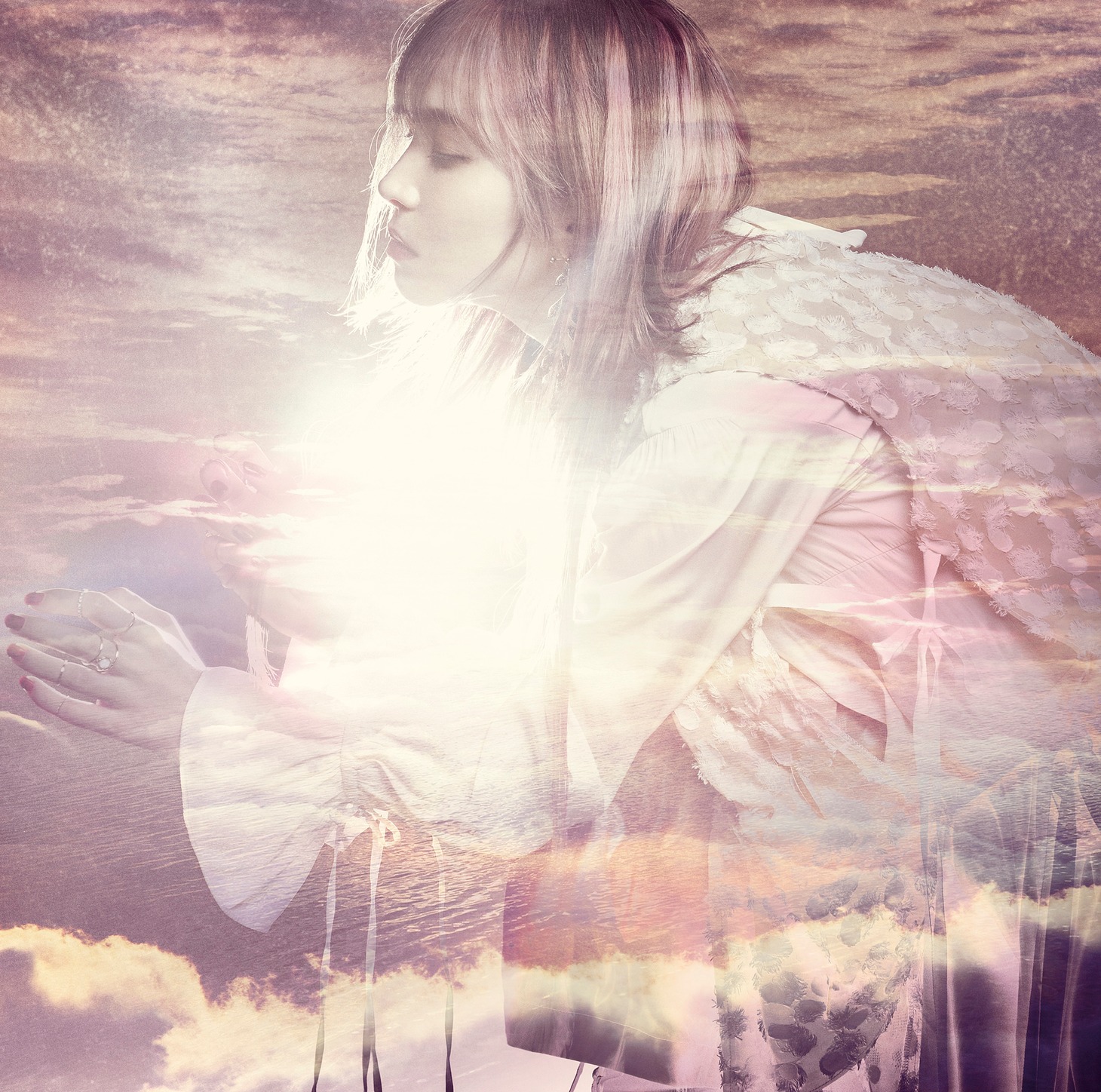 LiSA「dawn」ジャケット