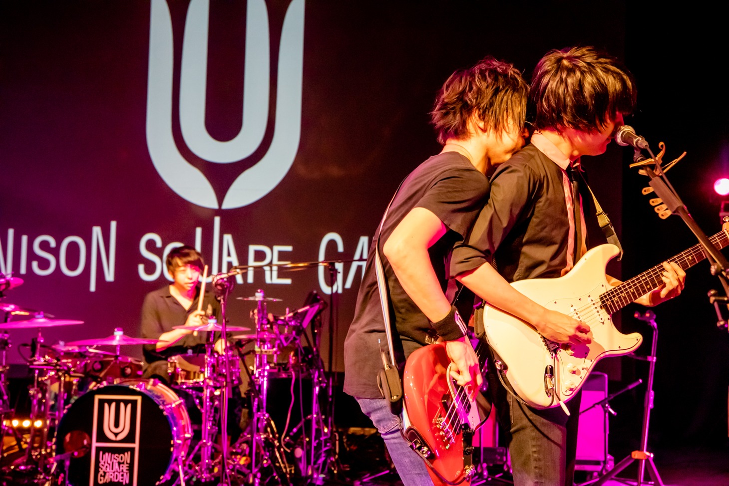 UNISON SQUARE GARDEN「USG 2020『LIVE (in the) HOUSE -Count Down Style-』」の様子。（Photo by Viola Kam［V'z Twinkle］）