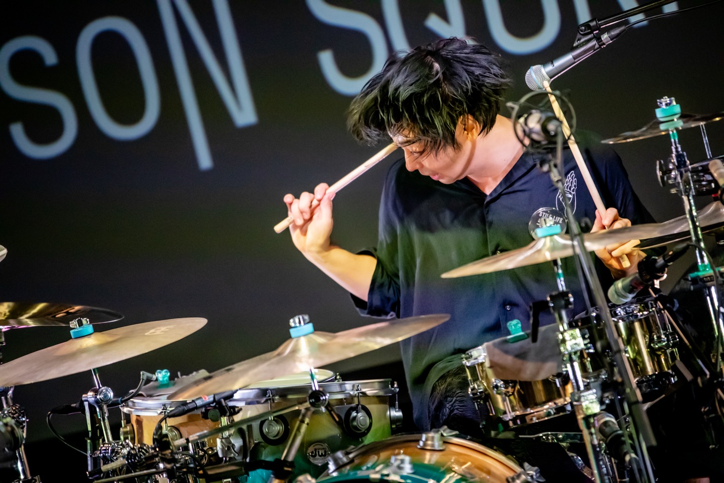鈴木貴雄（Dr）（Photo by Viola Kam［V'z Twinkle］）