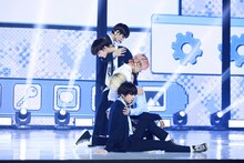 TOMORROW X TOGETHER（写真提供：Big Hit Labels）