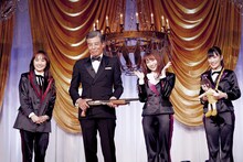 左から百田夏菜子、舘ひろし、佐々木彩夏、高城れに。（撮影：上飯坂一）