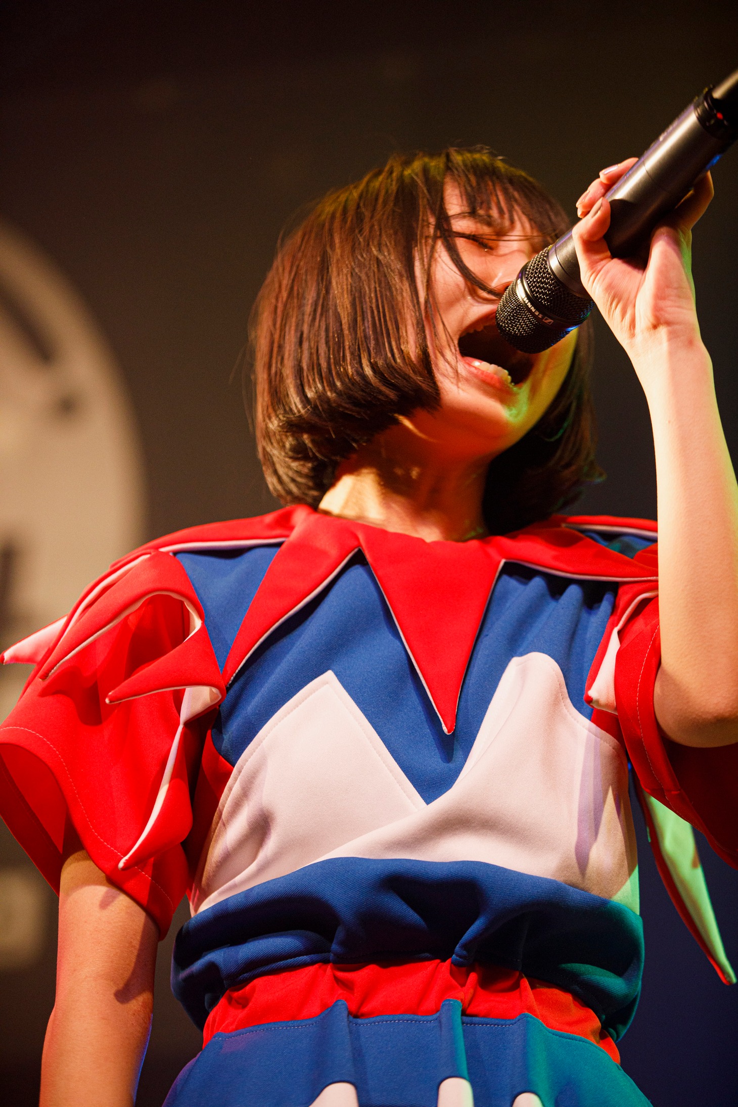 アイナスター（Photo by sotobayashi kenta）