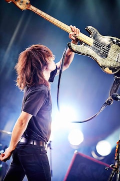LUNA SEA・J、無観客で繰り広げた2020年“大暴年会”で「FUxK THE CORONA 