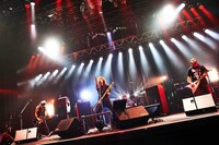 「J LIVE 2020 FINAL『12.30 -TO OUR HEAVEN-』」の様子。（撮影：田辺佳子）