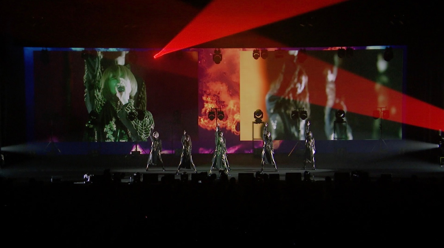 「EMPiRE / ERROR [EMPiRE BREAKS THROUGH the LiMiT LiVE] at Tokyo International Forum HallA」より。