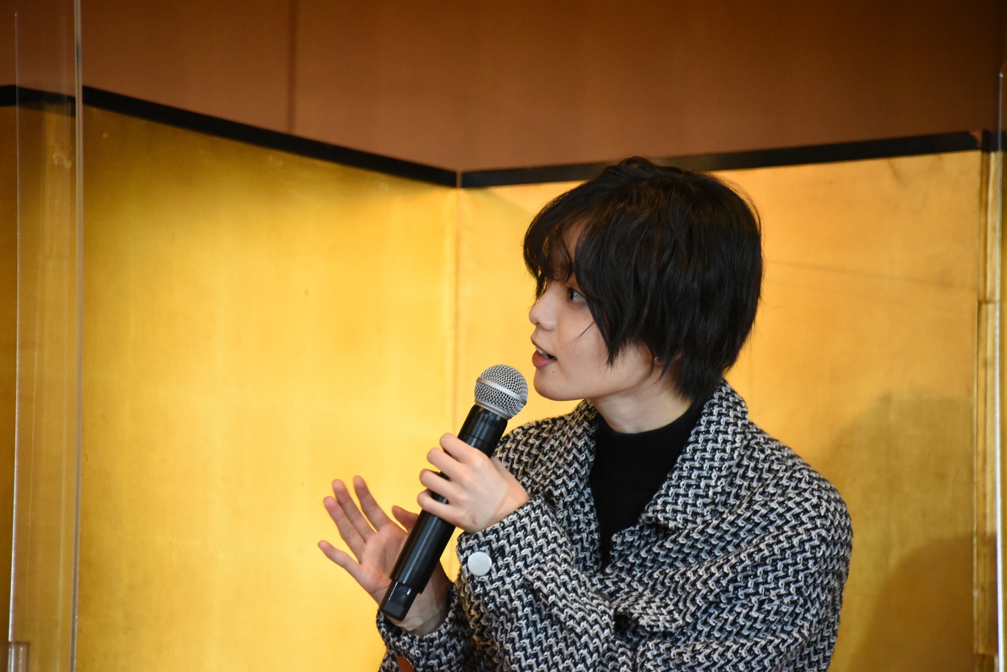 平手友梨奈