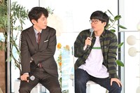 左からユースケ・サンタマリア、亜生（ミキ）。