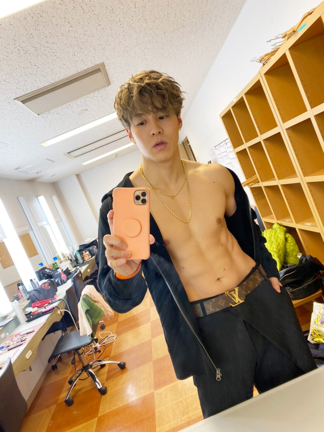 撮影当日のヘアメイク後！ この日の為に身体仕上げました！！（写真提供：RIKU）