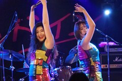 あけましてオメガトライブ！ベッド・イン、チン年おギグで石島の門出祝福