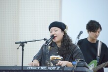 仲宗根泉（Key, Vo）