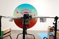 CHAI×ブラザー工業のコラボCM「What's your action?編」撮影中の様子。