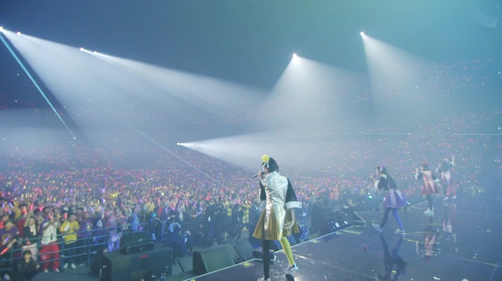 「ももいろクローバーZ / MOON PRIDE（from ももいろクリスマス2018 DIAMOND PHILHARMONY -The Real Deal- DAY2）」のワンシーン。