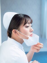 「TEAM SHACHIアートブックコレクション Vol.3 猫にチカラ饂飩 坂本遥奈」より。