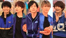 左から岸優太（King & Prince）、佐藤勝利（Sexy Zone）、二宮和也（嵐）、藤井流星（ジャニーズWEST）、浮所飛貴（美 少年、ジャニーズJr.）。(c)フジテレビ