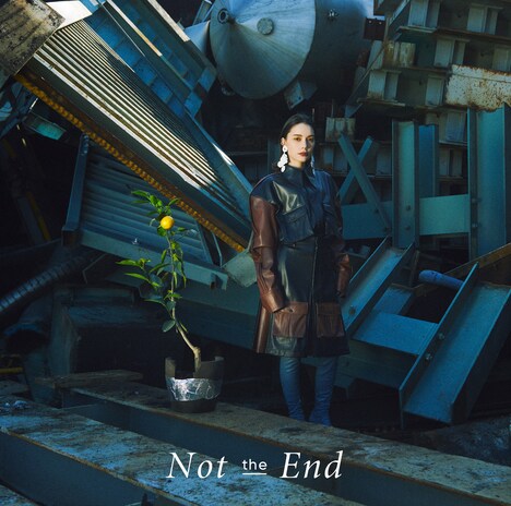 安田レイ「Not the End」初回盤ジャケット