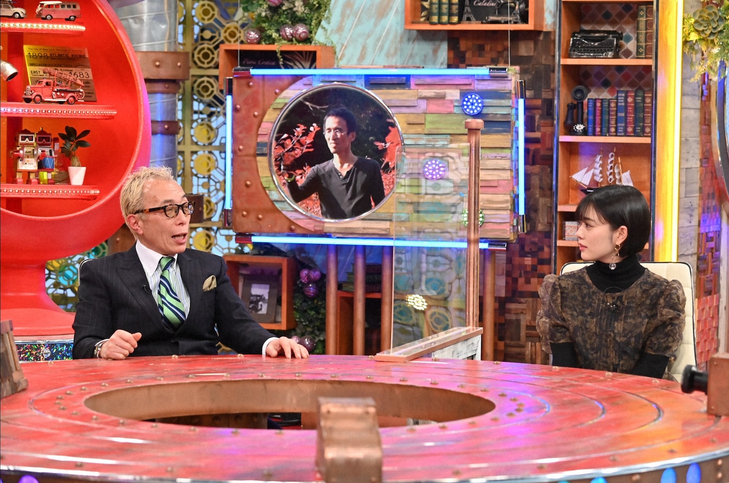所ジョージと高畑充希。(c)ABCテレビ