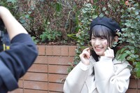 菅田愛貴オリジナルフォトブックの撮影風景。