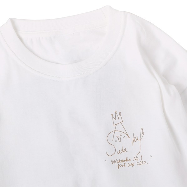 菅田愛貴デザインのロングスリーブTシャツ。