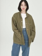 「Levi's RED」のコレクションを着用したのっち。