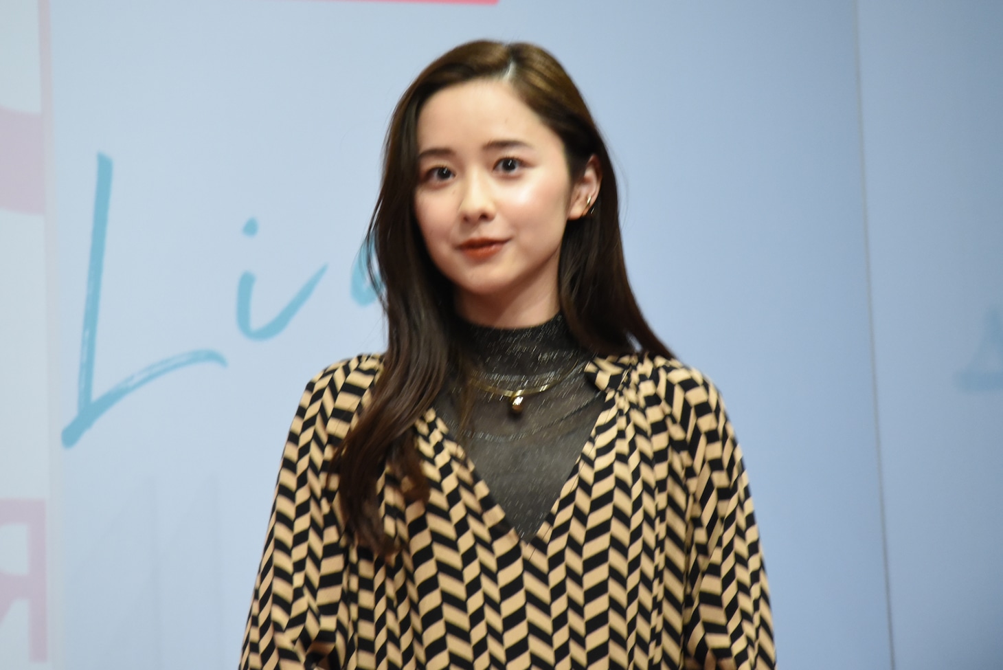 堀田真由