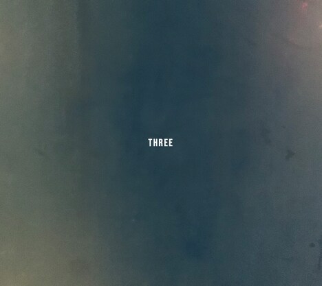 さよならポエジー「THREE」ジャケット