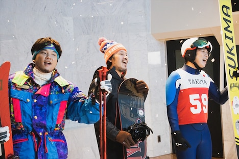 「冬はこれからだ！」ミュージックビデオより。