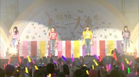 ももいろクローバーZ「勝手に君に」ライブ映像より。
