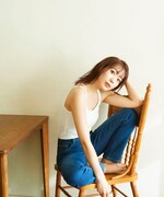 「斉藤朱夏 CALENDAR 2021.04-2022.03」イメージカット（Photo by Suguru Kumaki［io］）