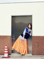 「装苑」3月号より深川麻衣。（撮影：神藤剛）